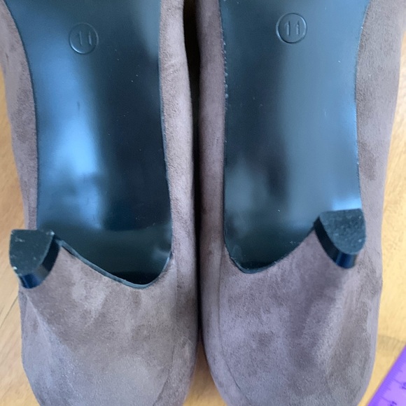 Olivia Miller “Penny” faux suede heels pumps women’s size 11 Taupe NWOT 3” heel - Picture 6 of 9